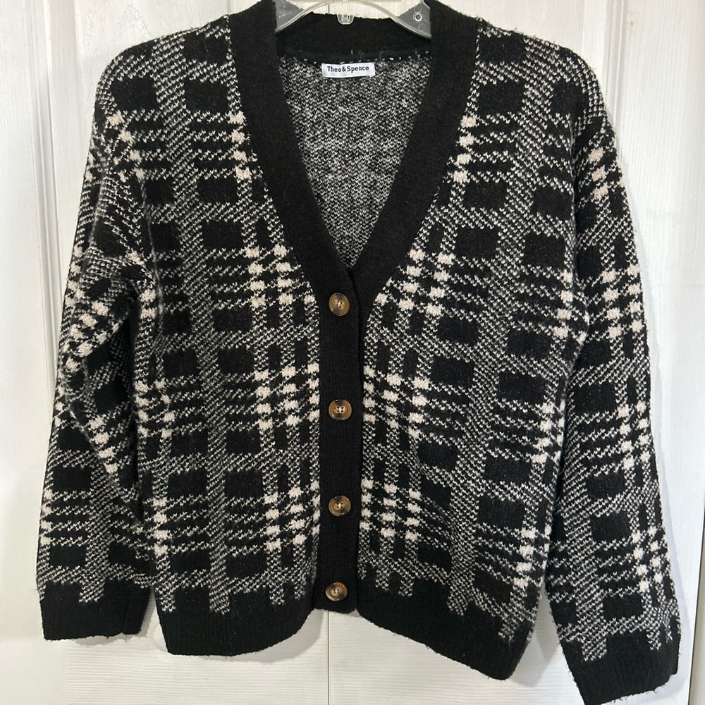 Theo & Spence Black and White Plaid Sweater Cardigan size XS